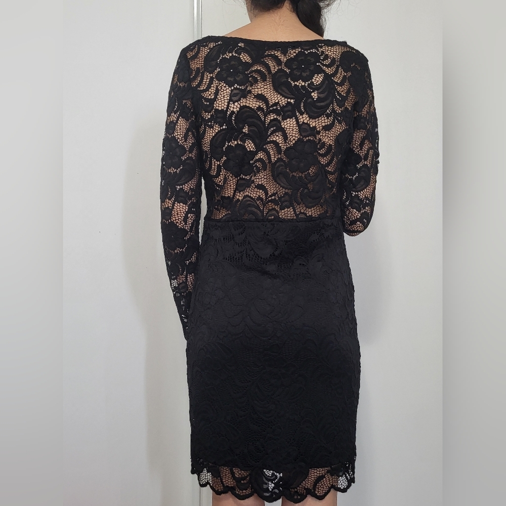 Lace Dress - Picture 2 of 3